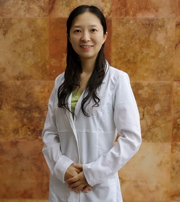 Yanling Xiao oriental medicine practitioner licensed acupuncturist and herbalist